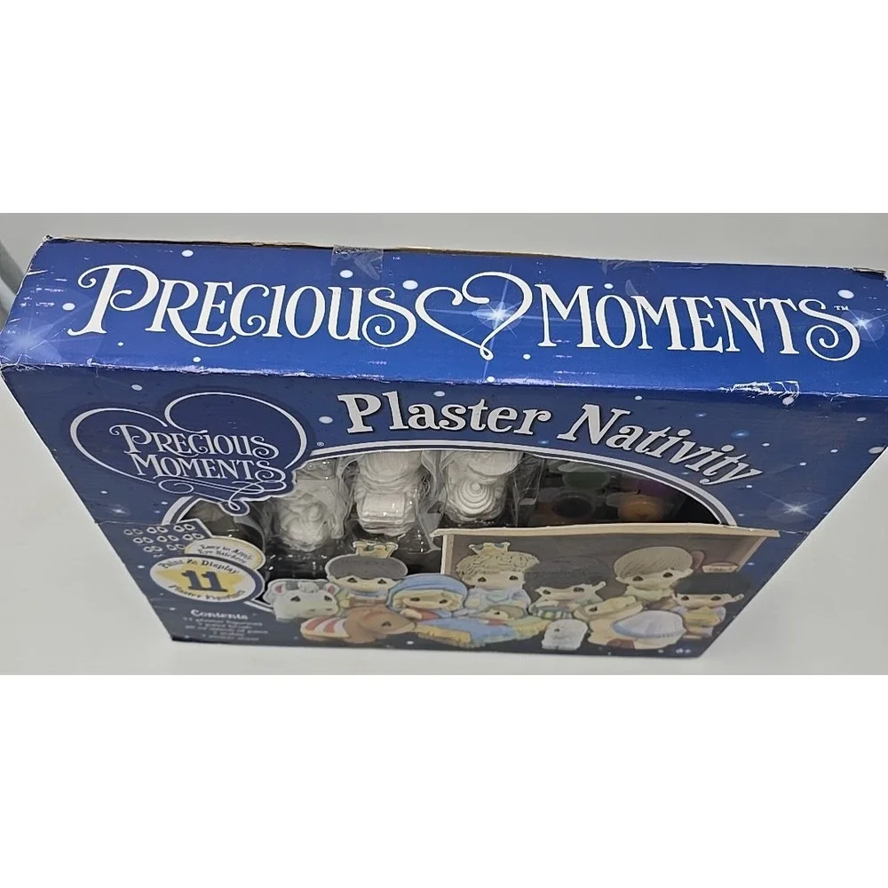 Precious‎ Moments Plaster Nativity Paintable Figurines 11 Pieces Paint Christmas